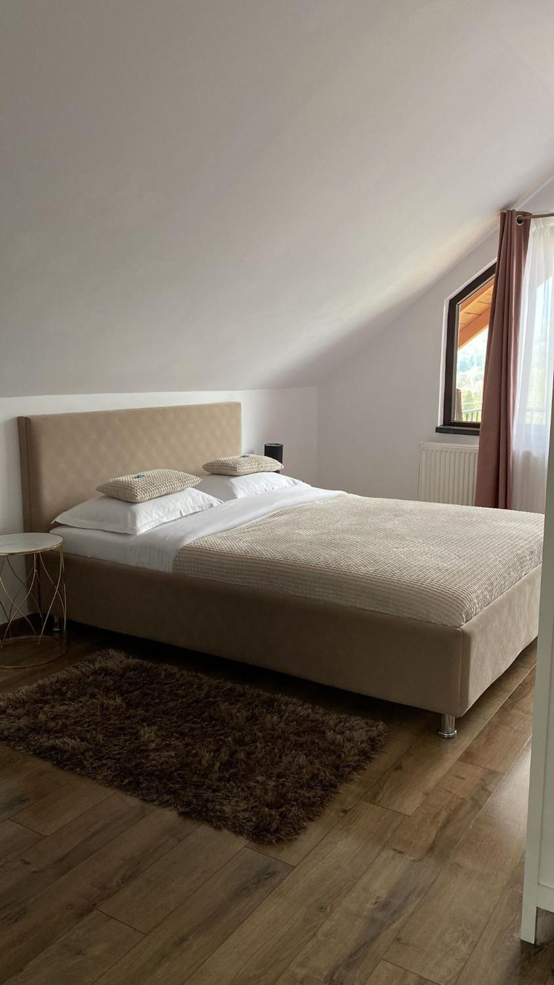 Oana Boutique Cdi Affittacamere *